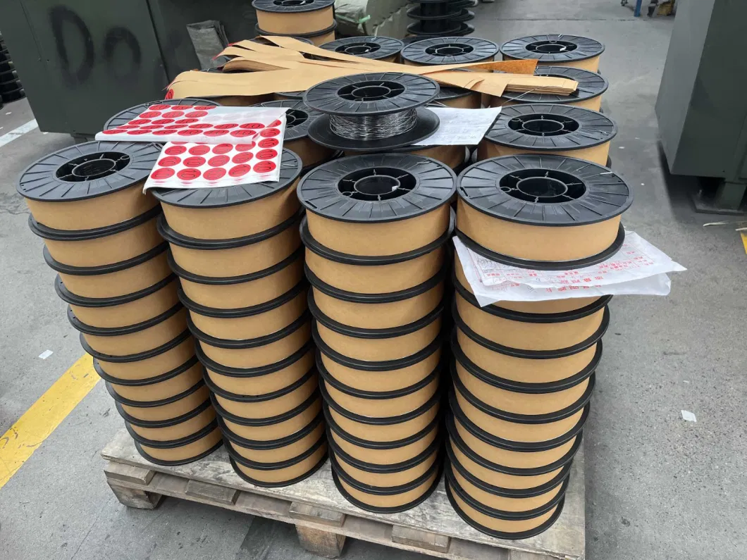 CO2 Gas Shielded Copper Coated Welding Wire Er70s-6 0.8mm/1.0mm/1.2 mm/1.6mm 5kg/15kg/20kg/250kg/350kg Free Samples Welding Wire Price for MIG/Mag