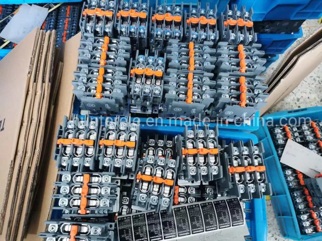 Cj20 AC Contactor 40A Made in China Electric AC Contactor 220V Magnetic Contactor