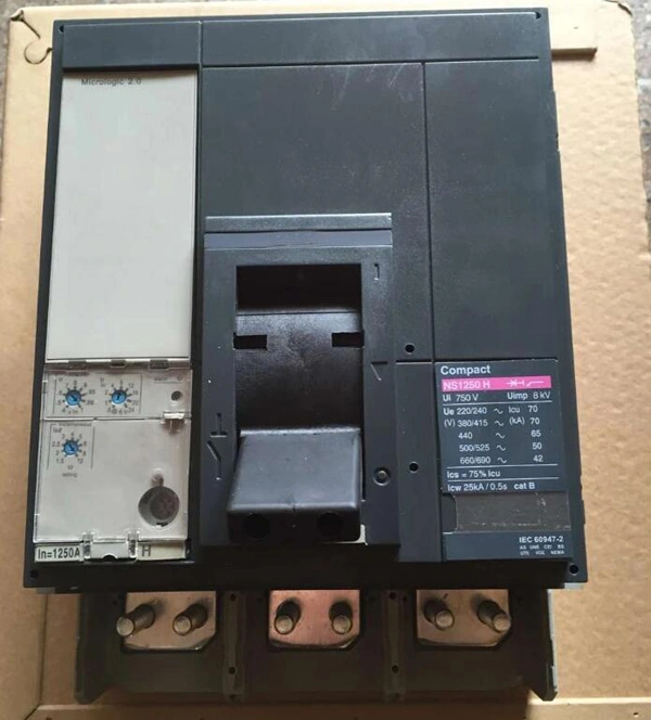 Ns 1250A MCCB 400V for Low Voltage Switchgear Panel Merlingrelin