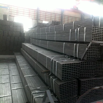 China Tubo de acero de sección hueca Precio andamios rectangular negro tubo cuadrado leve