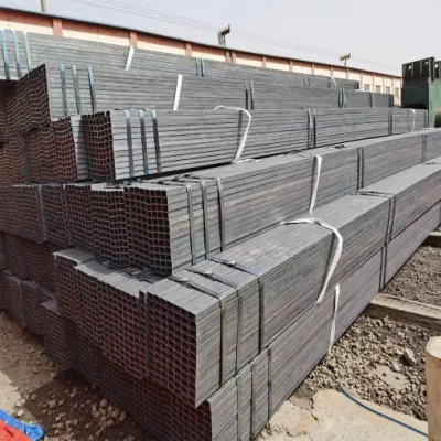 Tubería de acero al carbono Sección hueca Negra Acero al carbono Q235 Cuadrado Tubo de metal