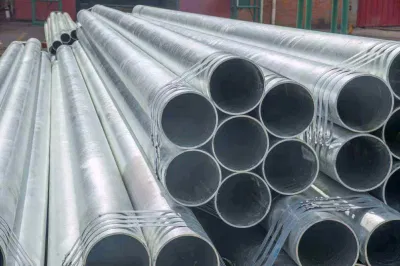 Prezzo di fabbrica Q195/Q235/Q345 rivestimento in zinco caldo ad alta zincatura rotonda in carbonio Lega pre-zincata rotonda/quadrata/rettangolare senza saldatura/ERW tubo in acciaio Galva Gi tubo Galva