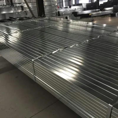 Prezzo rettangolare del tubo del ferro galvanizzato tubazione quadrata ondulata del tubo d&prime;acciaio per i Carports
