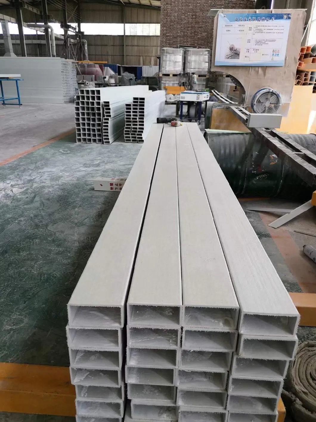 High Strength Fiberglass Tube Protrusion Profiles GRP/FRP Square Tube Square Pipe