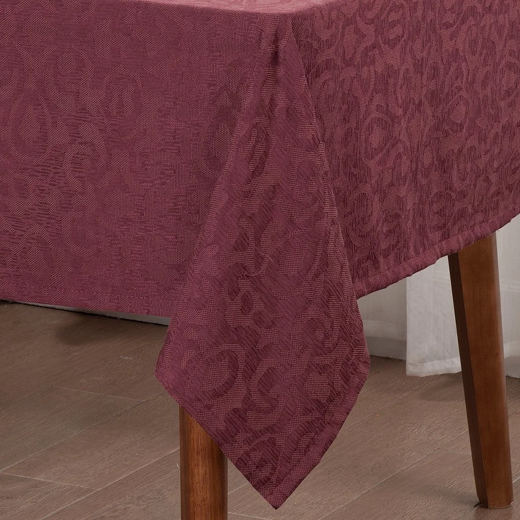 Wholesale Rectangle Waterproof Red Jacquard Table Linen Banquet