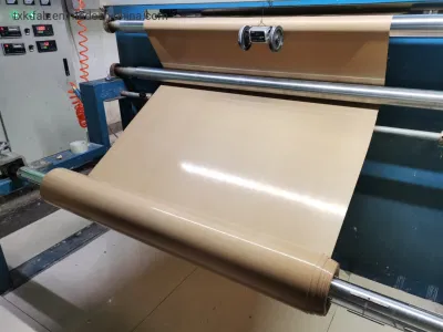 Tela de fibra de vidrio de PTFE laminada de alta temperatura sin adhesivo en rollo.