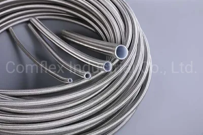 La transferencia de cloro Smoothbore encapsulado en PTFE Tubo Corrugado flexible