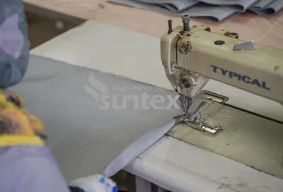Fibra de vidrio revestida de caucho de silicona de alta calidad con revestimiento de fibra de vidrio ignífugo de doble cara Tela para la Protección Industrial