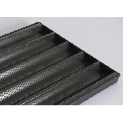 Comercial 40*60cm 5 hileras aluminio perforado PTFE antiadherente Baguette recubierta Bandeja para hornear pan francés con bandeja de 5 ranuras Baguette Cerca de Farme