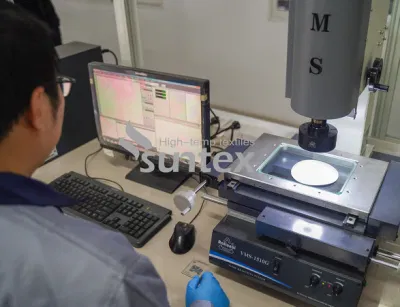Fibra de vidrio revestida de caucho de silicona de alta calidad con revestimiento de fibra de vidrio ignífugo de doble cara Tela para la Protección Industrial