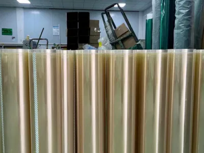 Cinta de poliéster transparente resistente al calor 0,06mm con cinta de silicona
