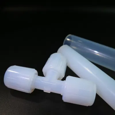 Tubería de plástico de alta calidad producida en China PFA/PTFE