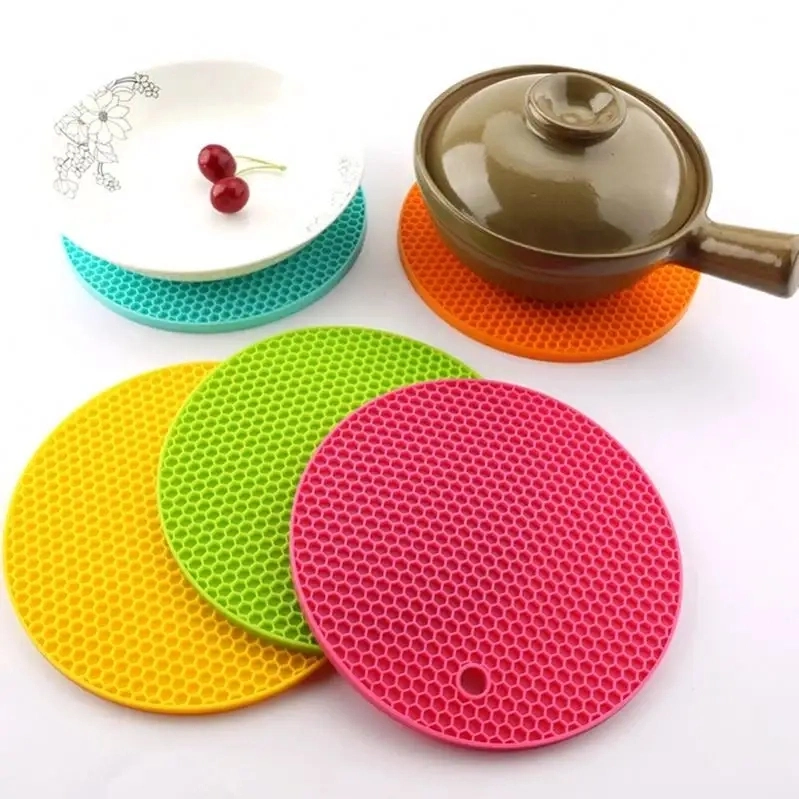 BPA Free Silicone Placemat Super Sofe Table Mat Heat Resistant for Kitchen