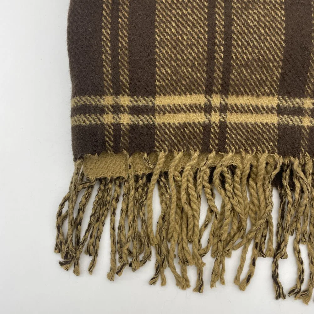 Womens Plain and Checked Reversed Woven Scarf with Fringes