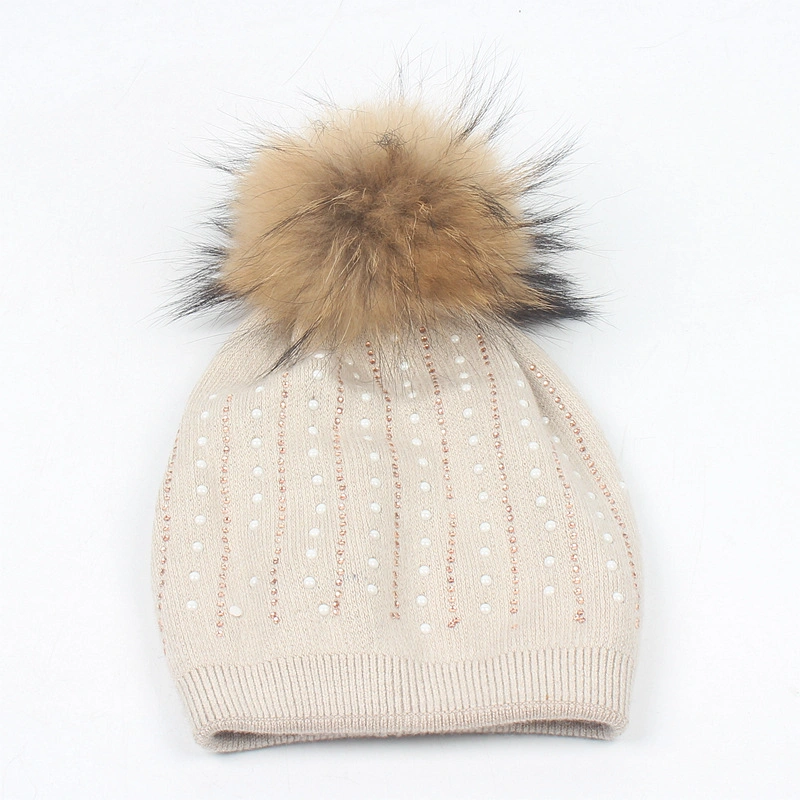 Custom Fashion Knitted Beanie POM POM Hat with Beading