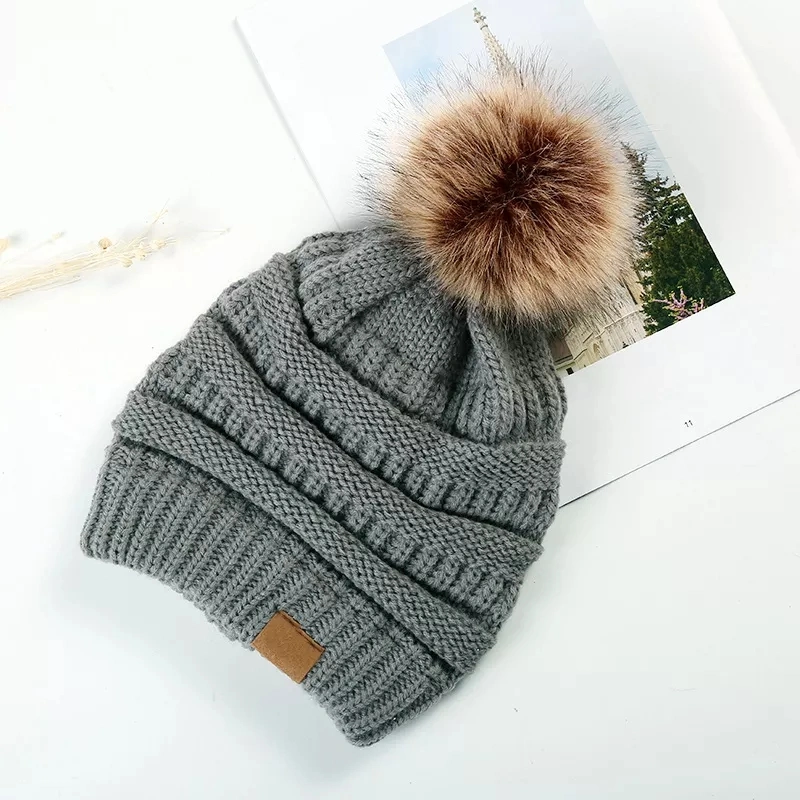 Hot Selling Custom Patch Knitted Beanies Knit POM POM Beanie Winter Hats