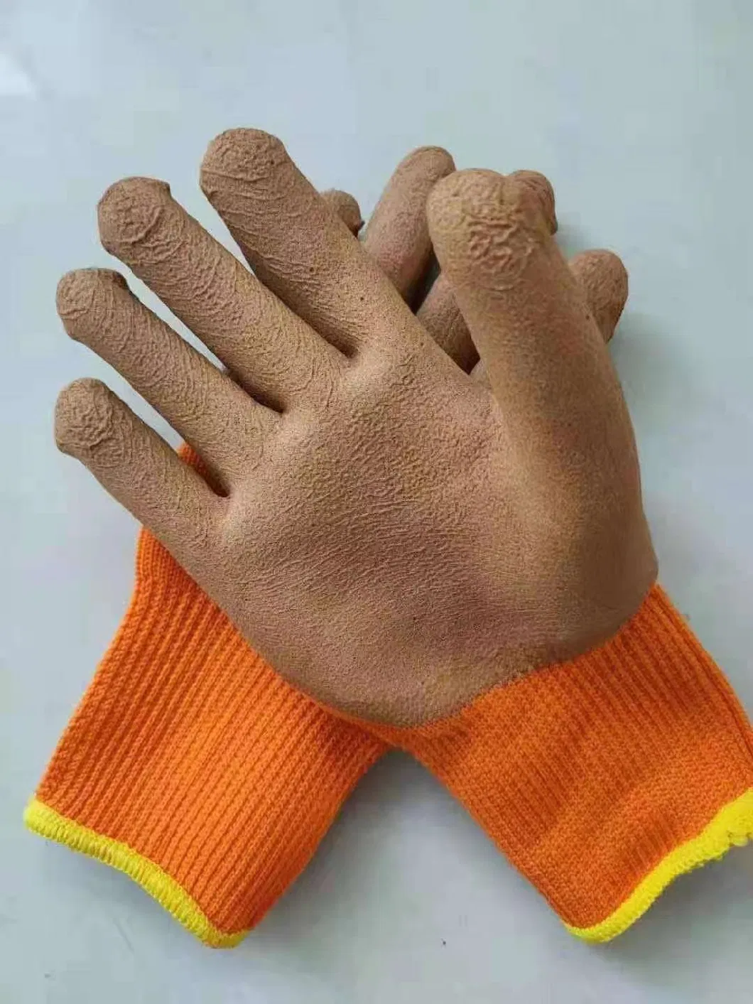 7 Gauge Poly-Cotton Knitted Crinkled Foam Brown Latex Coated Winter Protective Work Industrial Gloves