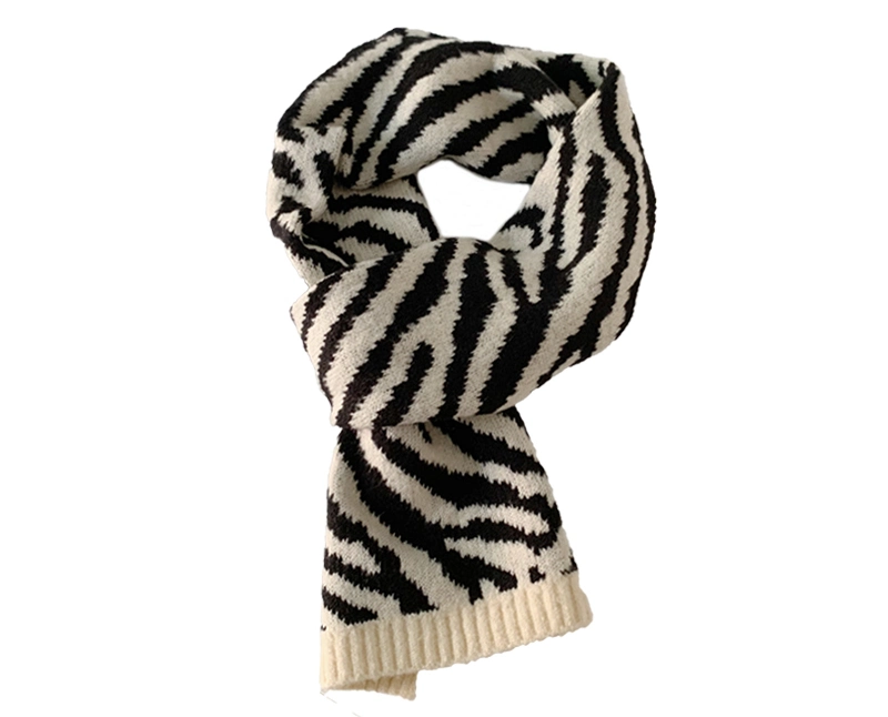 Korean Version Students Short Style Warm Japanese Neck Protection Collar Lady Autumn Winter Zebra Print Jacquard Wool Small Scarf for Women