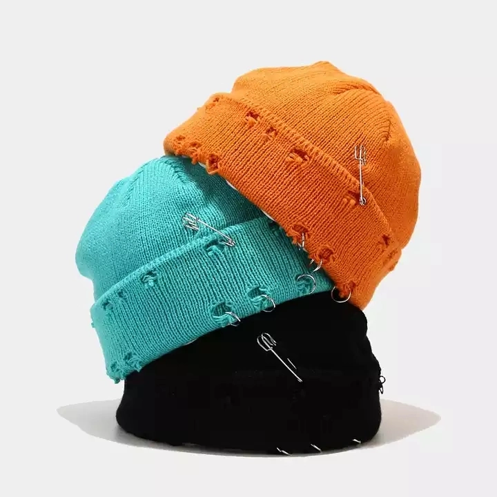 High Quality Warm Knitted Hip Hop Melon Landlord Hat Distressed Skull Pin Beanies Hat