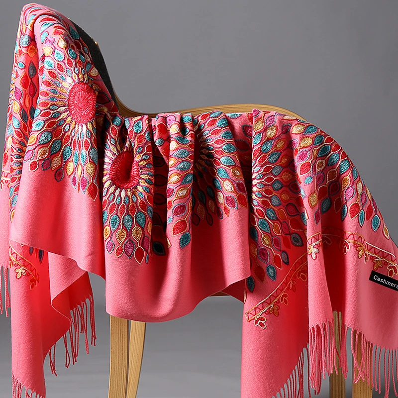 Wholesale Winter Soft Warm Pashmina Scarves with Tassel Wool Shawls for Women