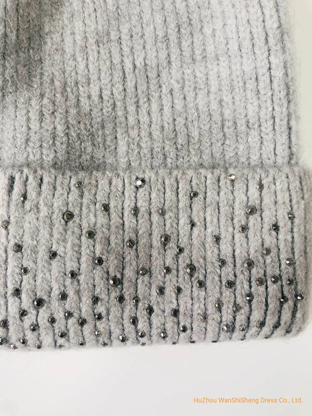 Four-Leaf Clover Jacquard Knit Balaclava Cute Personality Woolen Hat