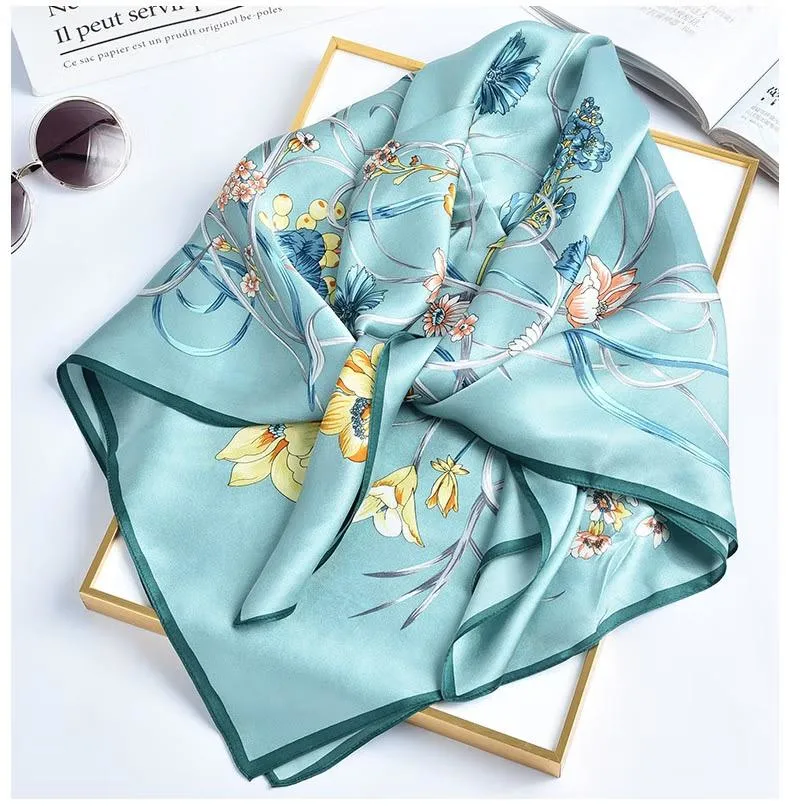 Ladies Square Printed Mulberry Silk Scarf Custom Silk Hijab Scarves