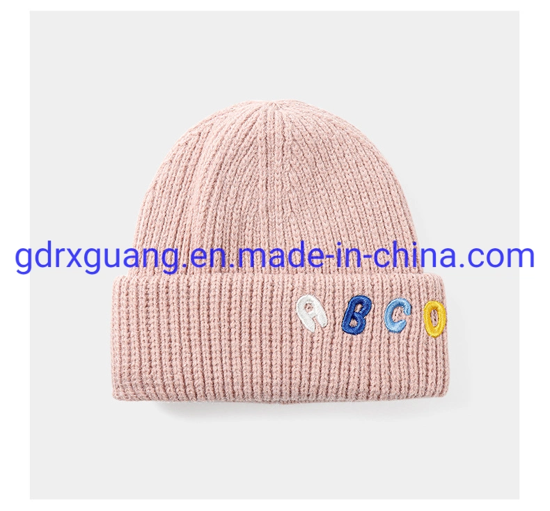 Wholesale High Quality Custom Embroidery Logo Warm Winter Beanie Hats