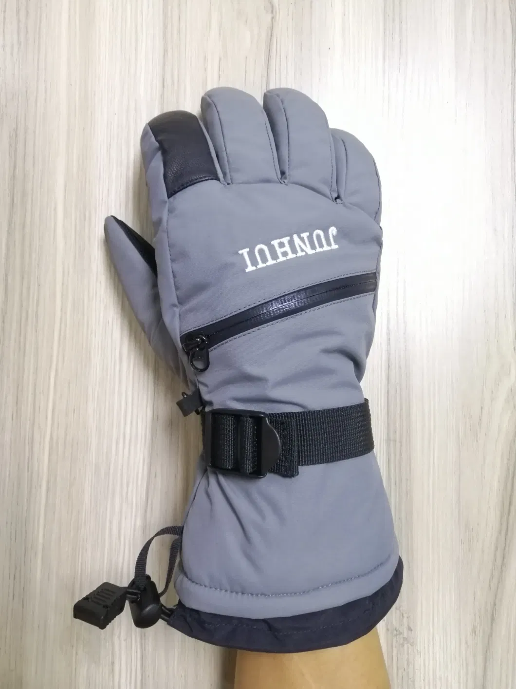 Waterproof Touchscreen Ski Gloves 3m Thinsulate Winter Snow Gloves with Pocket