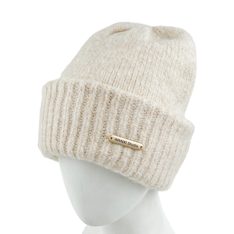 High Quality Winter Warm Thickened Knitted Hats Solid Color Classic Unisex Outdoor Beanie