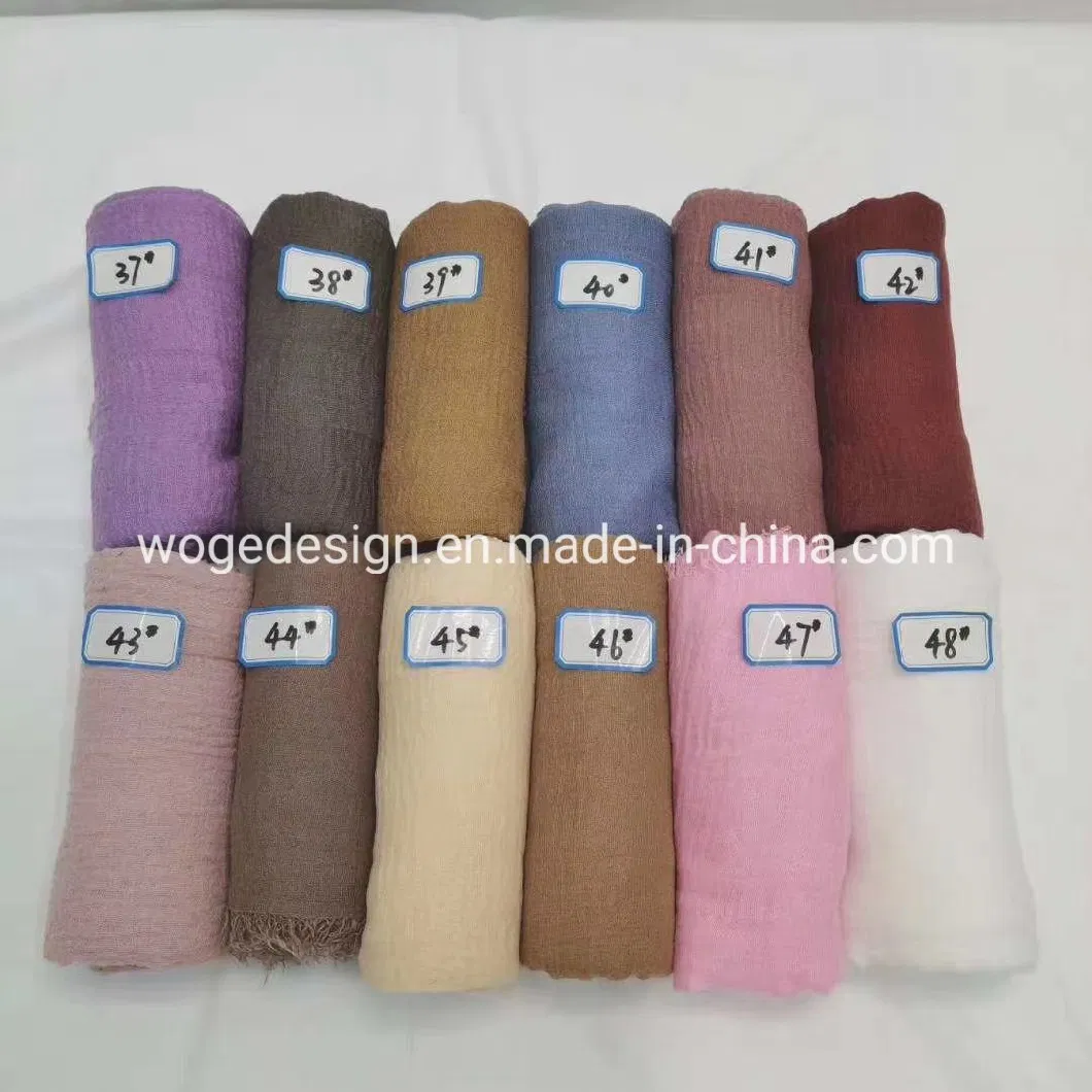 Fashion Yiwu Manufacturer Hot Sold Muslim Shawls Muffler Neck Cover Wrap Viscose Fabric Ladies Hijab Scarf with 105colors Available