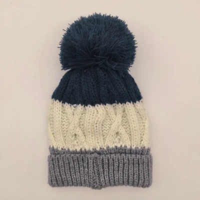 Gorra de invierno acrílica de 3 colores con diseño de jacquard de rayas horizontales Con Yarn PomPom