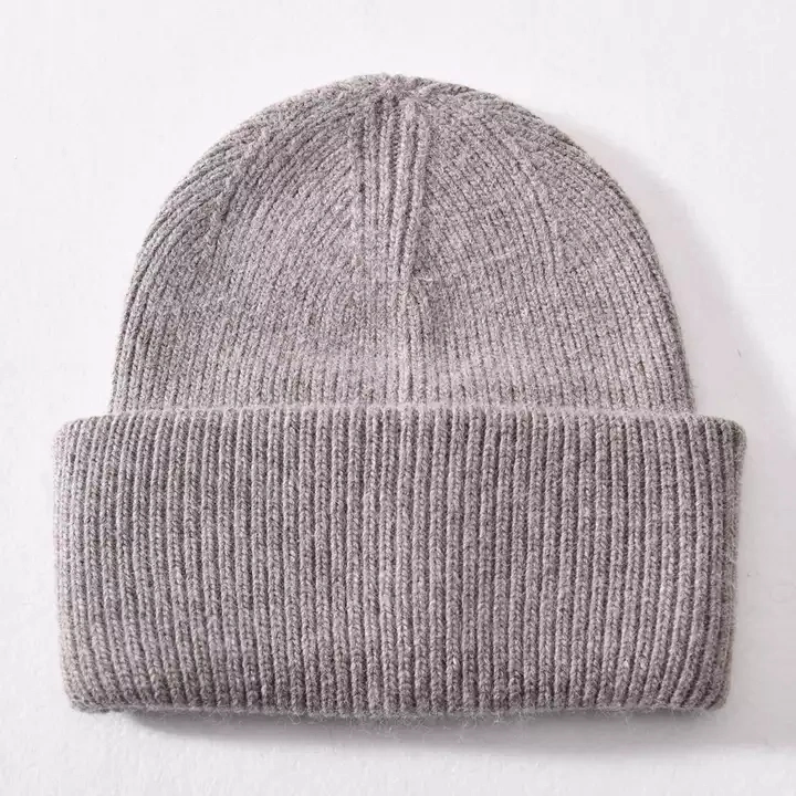 Hot Selling Ribbed Striped Skully Hat with Custom Logo Unisex Men Women Luxury Fluffy Winter Long Wool Cashmere Knit Beanie Hat