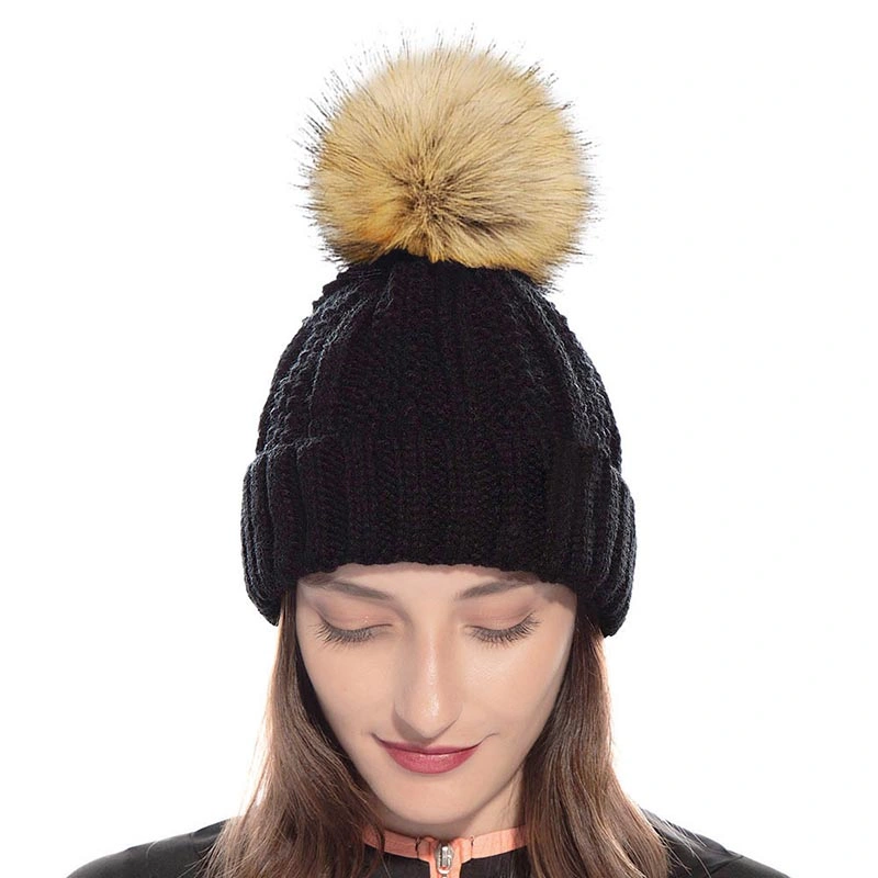 High Quality Black Plain POM POM Women Beanie Winter Hats