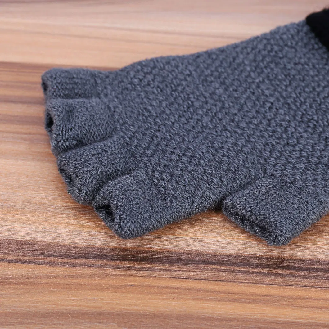 Autumn Winter Men&prime;s Half-Finger Writing Touch-Screen Leakage Thickened Knitted Warm Gloves