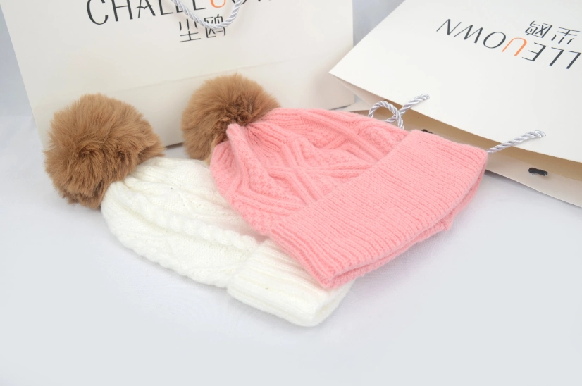 New Fashion Cuffed Luxury Wool Knit Diamond Pattern Pompon Hat