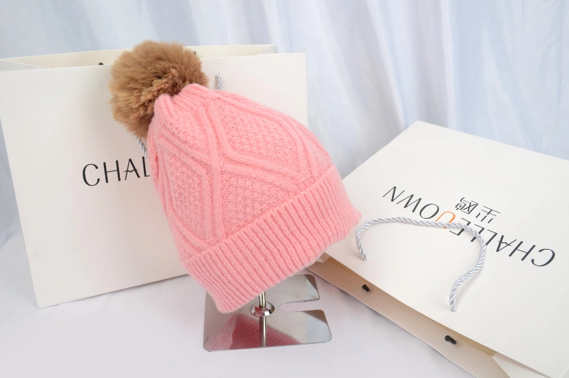 New Fashion Cuffed Luxury Wool Knit Diamond Pattern Pompon Hat