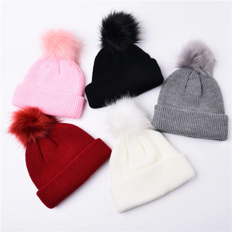Pompom Knitted Beanie Custom 100% Acrylic Soft Warm Winter Hats