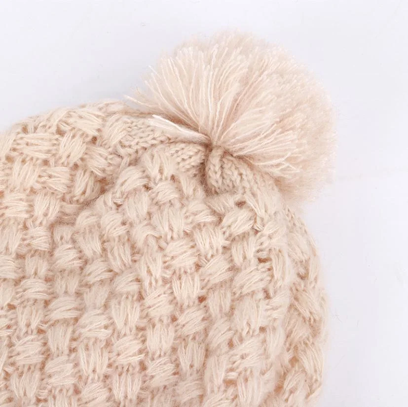 High Quantity Wholesale Custom Funny Warm Winter Womans Knit Hats with POM Poms for Adult