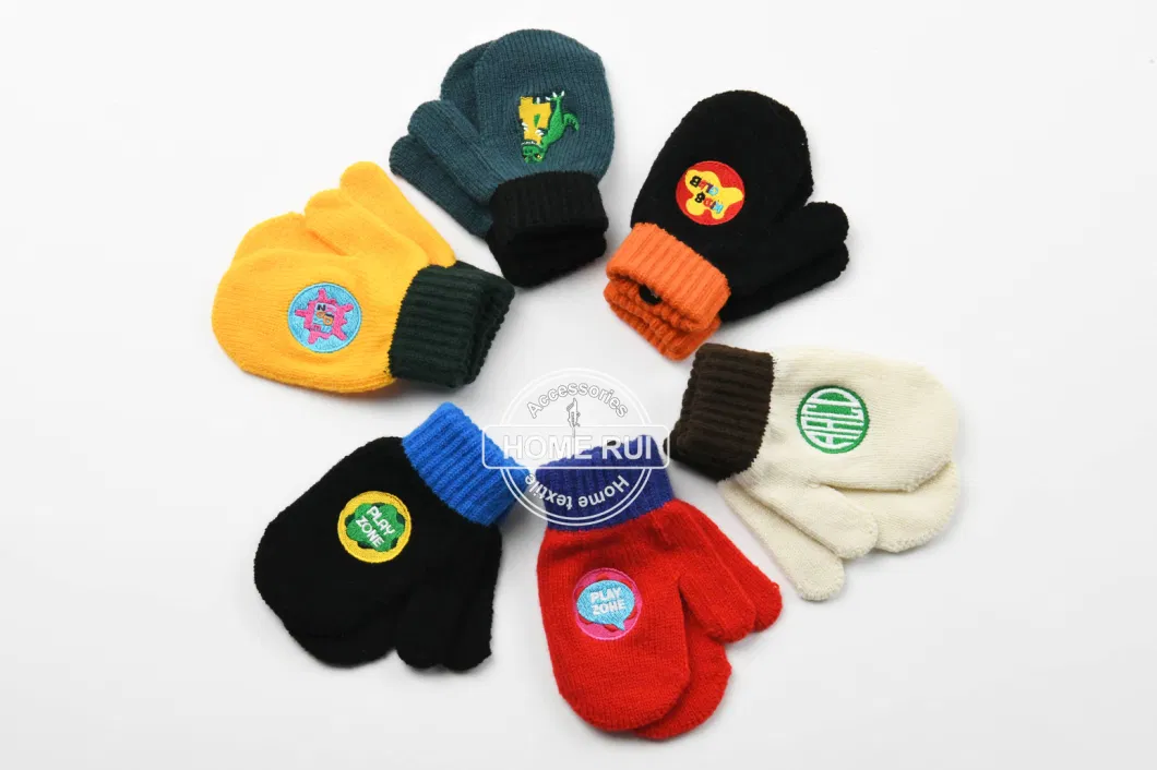 2023 Girls Boys Cute Beanie Hats with POM POM Gloves Set Acrylic Custom Logo Knit Manufacturer Winter Warm for School Kids