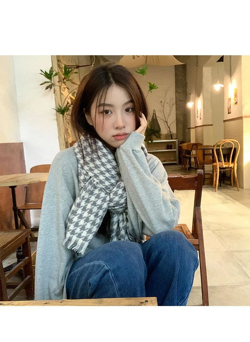 2023 Winter Warm Couples Knitted 100% Polyester Plaid Tassels Long Scarf for Women Men