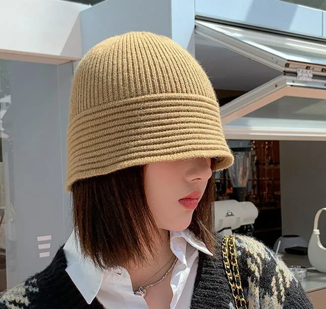 Women&prime;s Solid Color Knitted Chunky Cable Bucket Hat Striped Bucket Hat