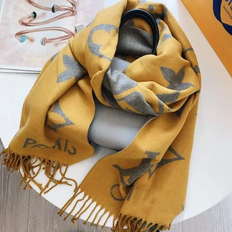 Luxury Famous Brand Designer Scarf Wool Black Tassel Scarves Winter Warm Scarf