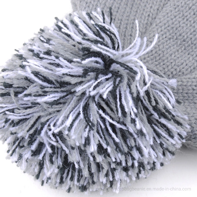 Custom OEM Winter Warm Football Ski Sport Knitted Beanie Hat