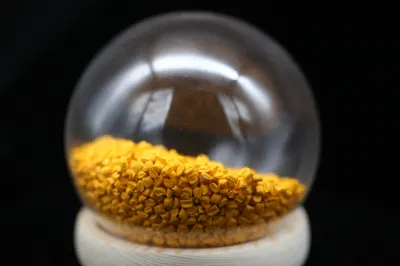 Poly Pellets PP PE HDPE PVC Raw Material Color Golden Masterbatch