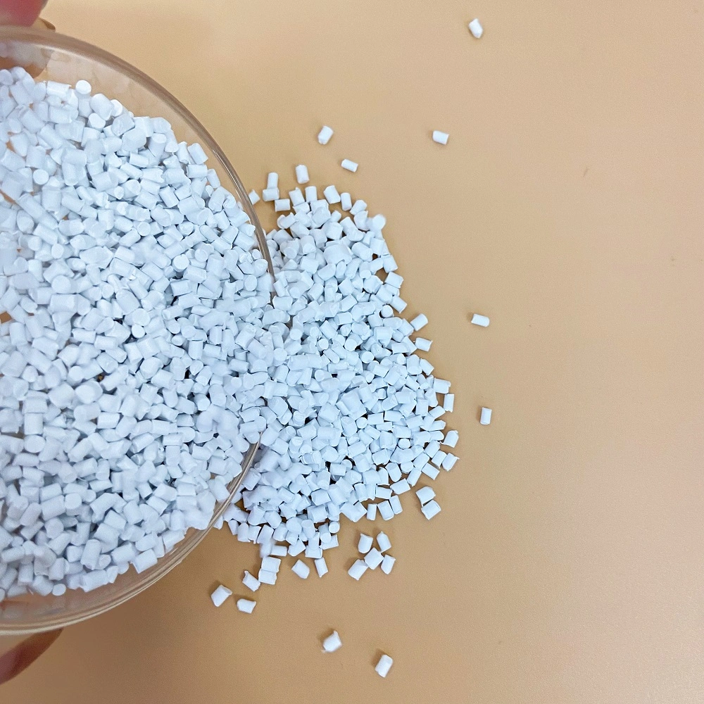 Customized White LDPE Masterbatch Pellets Compounded with UV Stabilizer