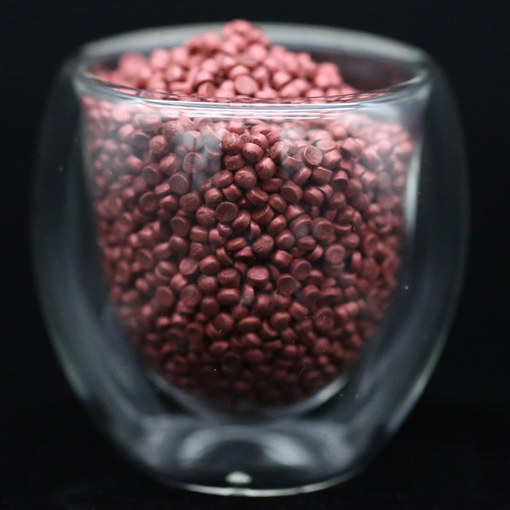 Brightener Plastic Raw Material Pellets PP PE Color Masterbatch for Injection and Extrusion