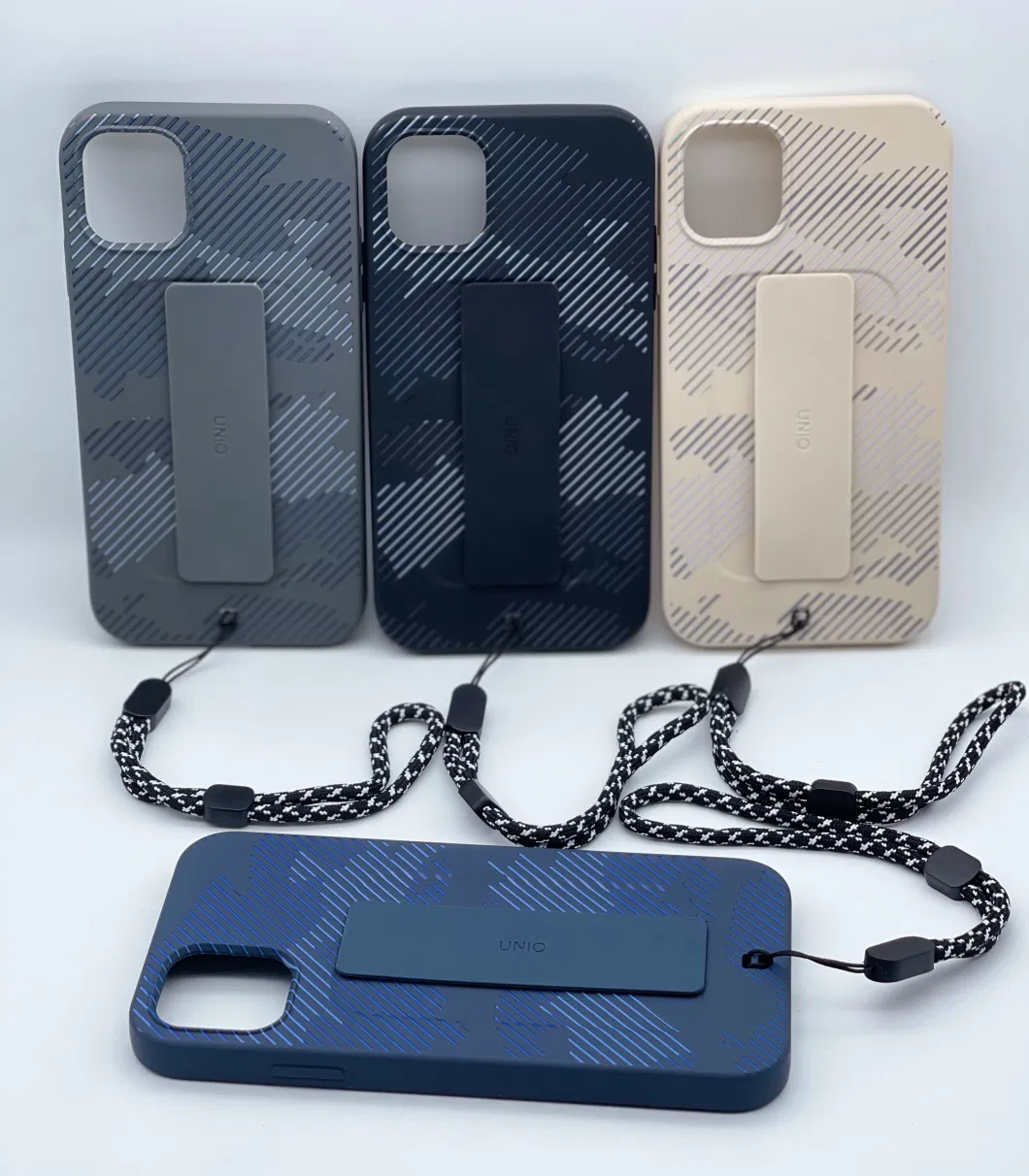 Newest Uniq Process iPhone13/13PRO Max Wristband Case Protective Case IP 12PRO /12PRO Max Creative Lanyard Case Wholesaler Price