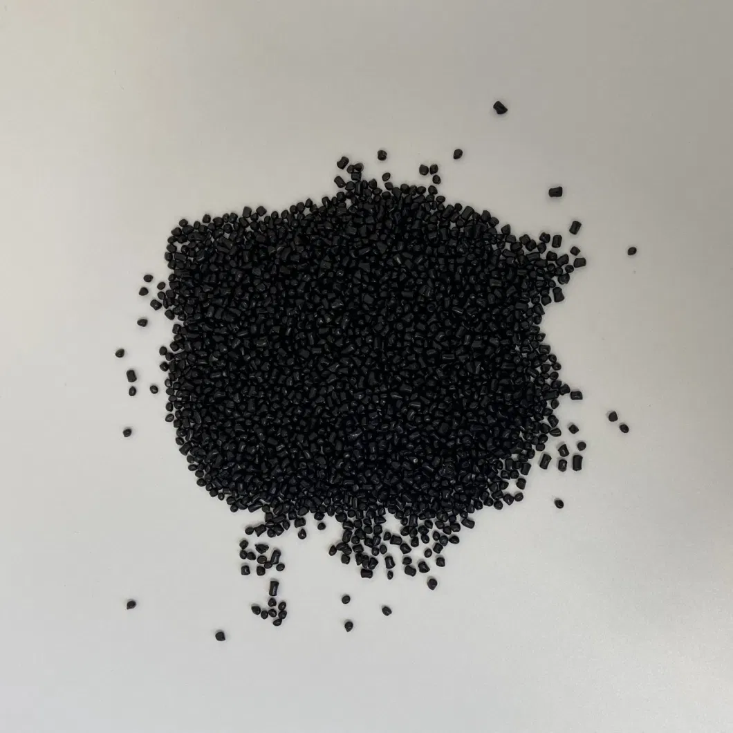 Black Pet Masterbatch with Flame Retardant Properties for Preforms Injection Molding