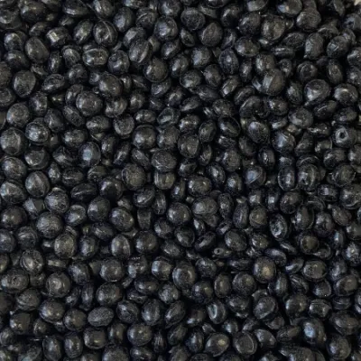 Masterbatch di PET nero con proprietà ignifughe per l&prime;iniezione di preforme Stampaggio