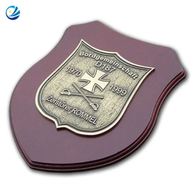 Metal Trophy Wall Award targhe Honor Shields Sport 20-25 cm E placca di legno con schermatura in acciaio inox